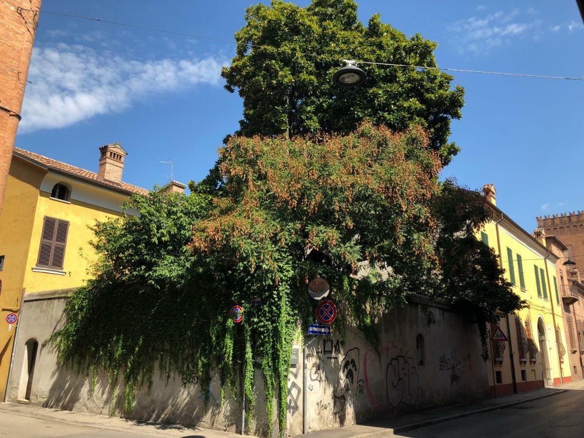 Apartamento L'Ape Regina Ferrara Exterior foto