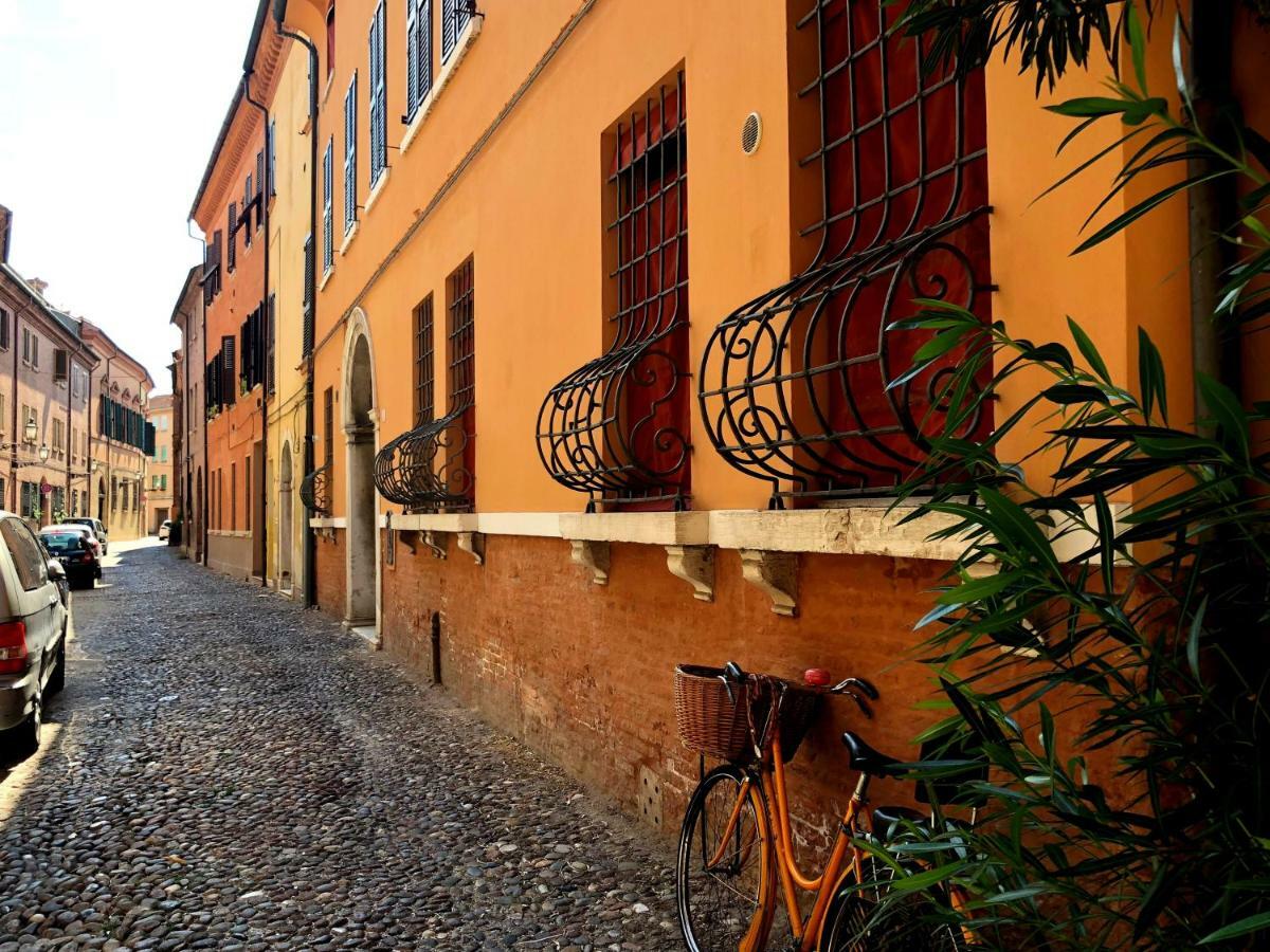 Apartamento L'Ape Regina Ferrara Exterior foto