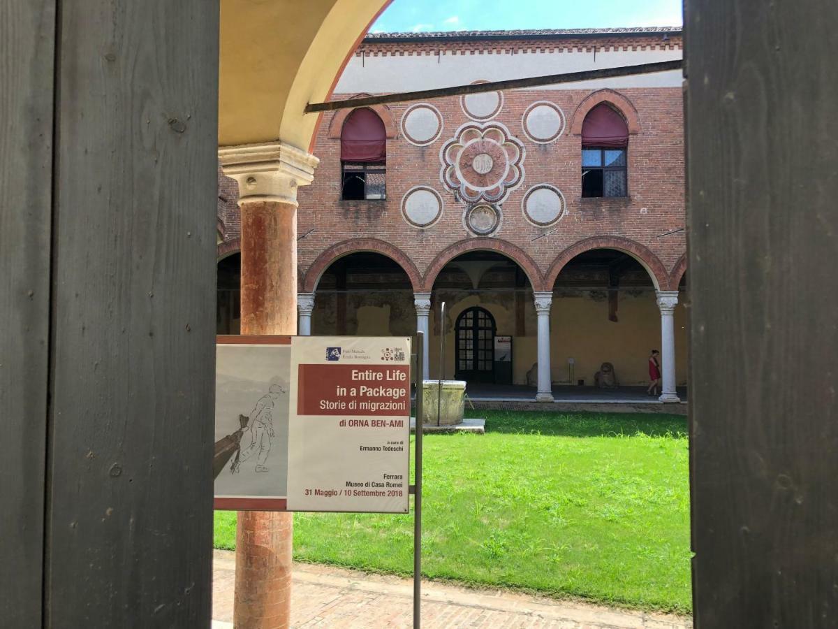 Apartamento L'Ape Regina Ferrara Exterior foto